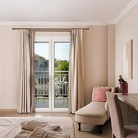 Aeolos Boutique & Hotel