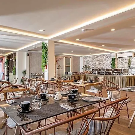 Aeolos Boutique & Zakynthos